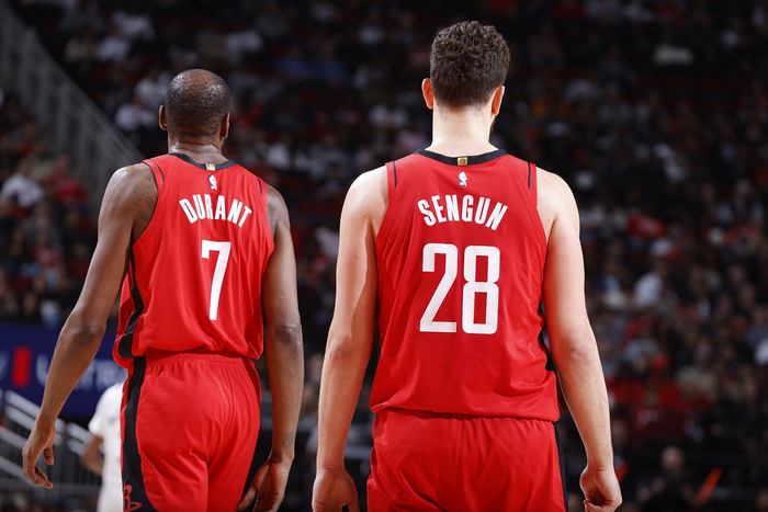 开云体育下载管理-火箭惨败，谁的问题最大？三分和罚球，差点离谱，火记都忍不住了|凯文·杜兰特|掘金|NBA常规赛|休斯敦火箭队|丹佛掘金队_新浪体育_新浪新闻